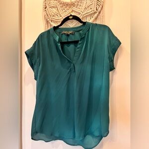 Cynthia Steefe medium top